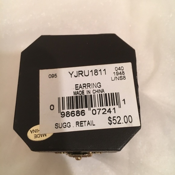 NWT Juicy Couture Peace Sign Pave Stud Earring - Picture 6 of 8